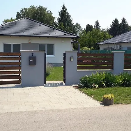 Hunor House Siófok