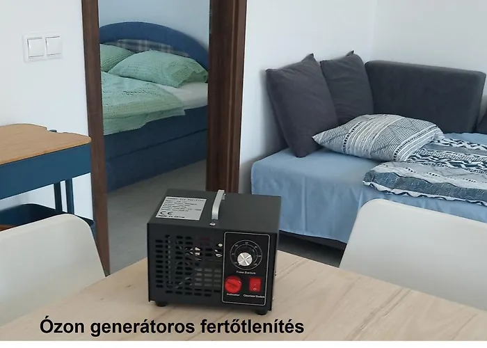 Hunor House בית נופש שיופוק